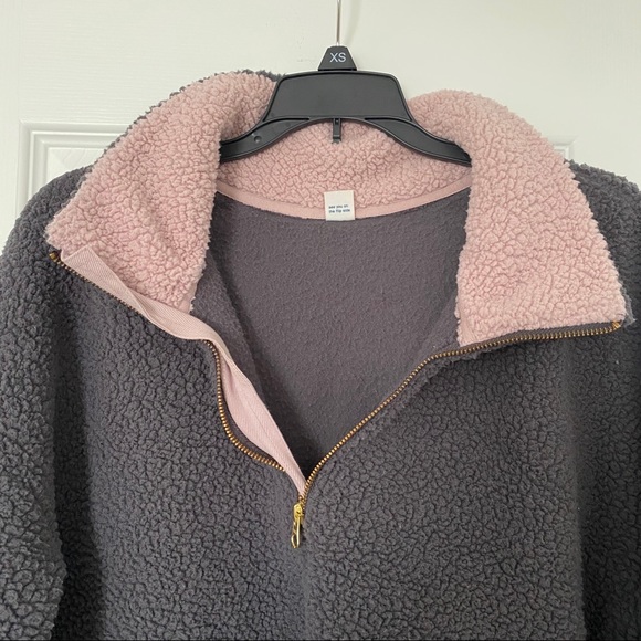 Sherpa half-zip sweatshirt - Picture 3 of 3